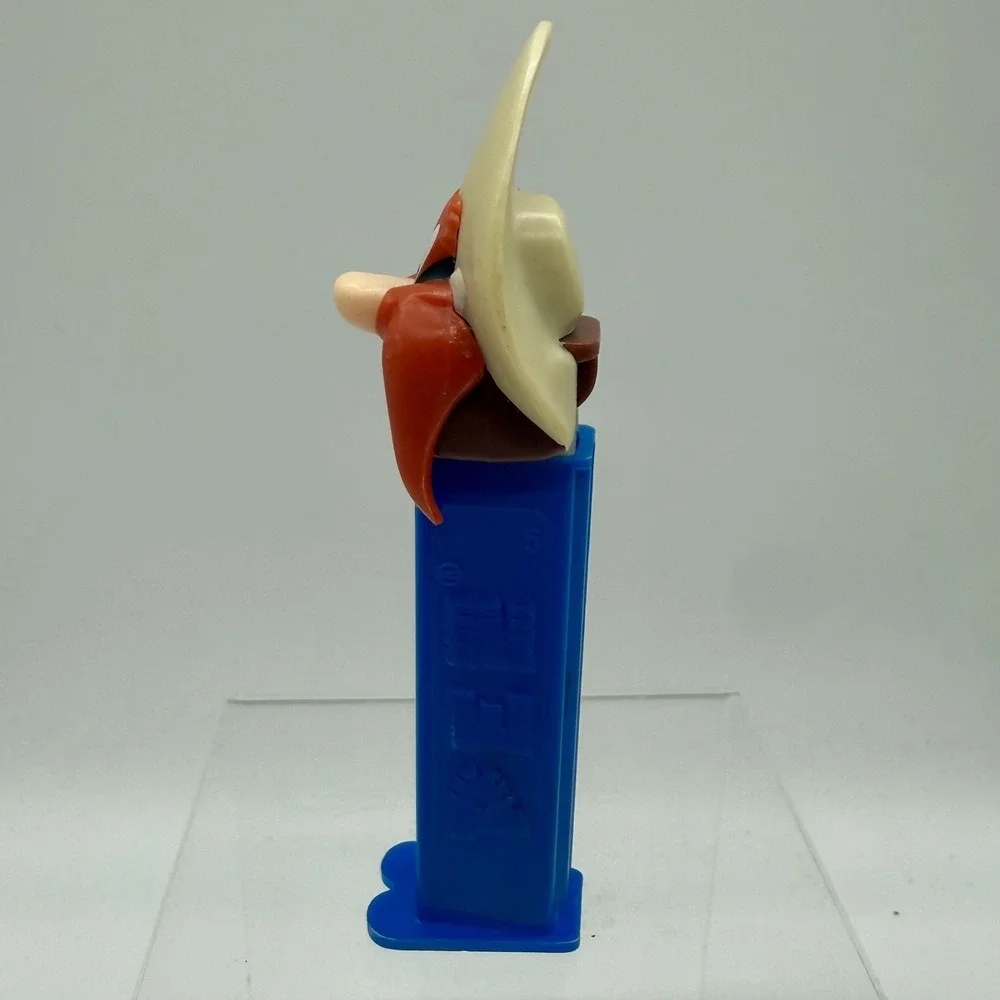 Pez Dispenser Yosemite Sam Warner Bros Loony‎ Tunes With Feet Vintage 1995